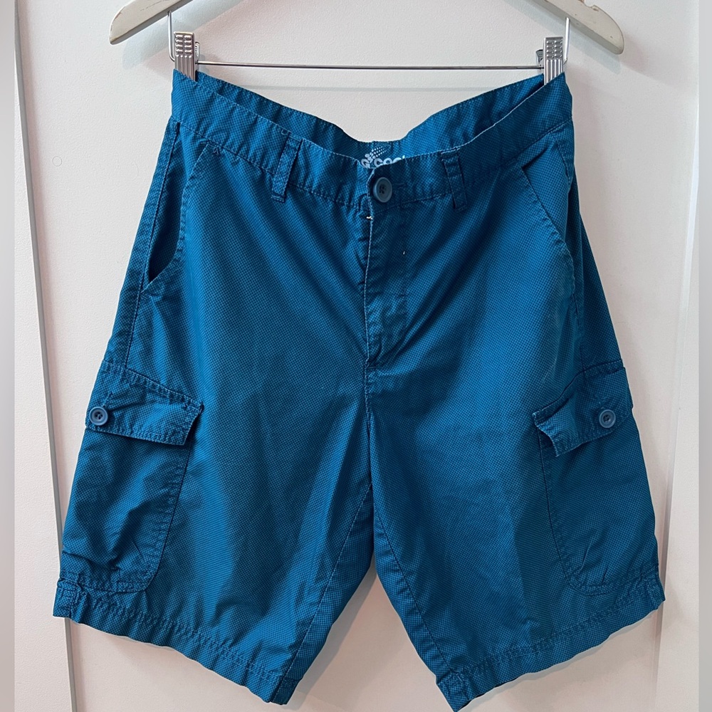 Men’s blue cargo shorts size 32